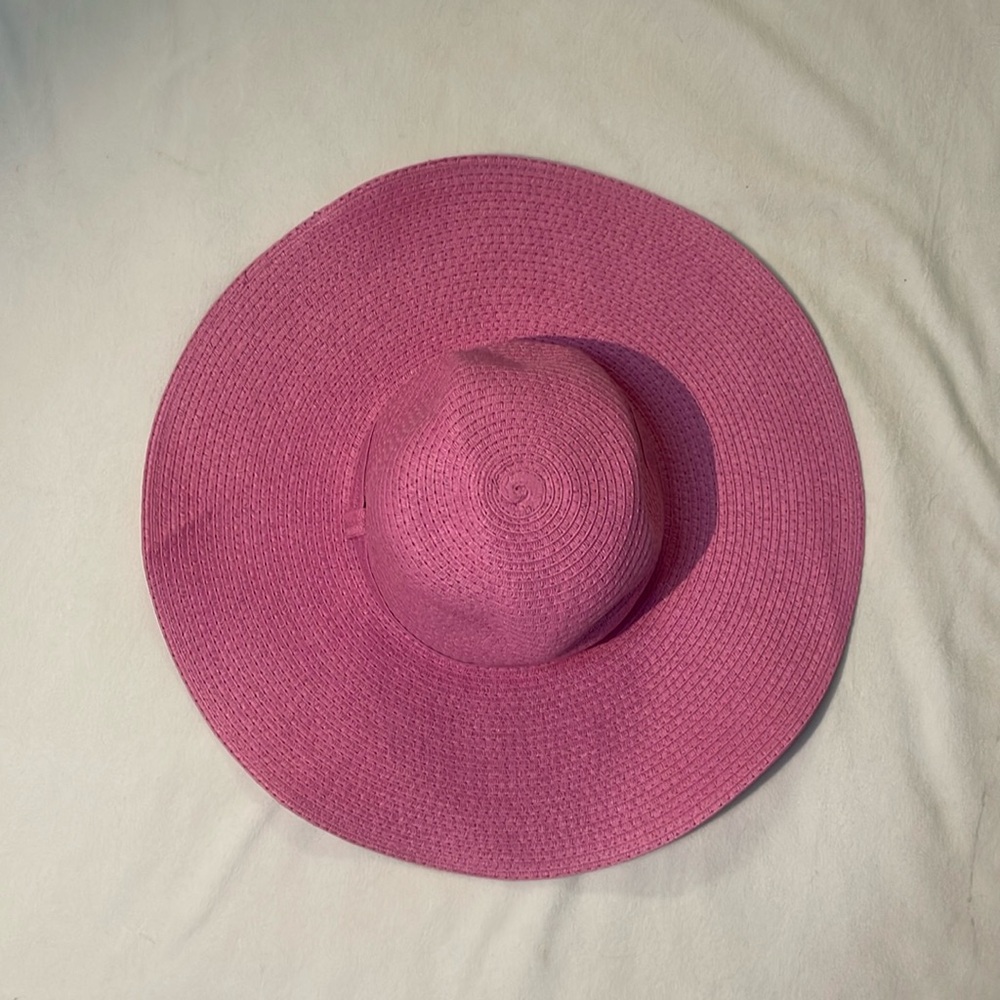 Shade & Shore pink beach hat